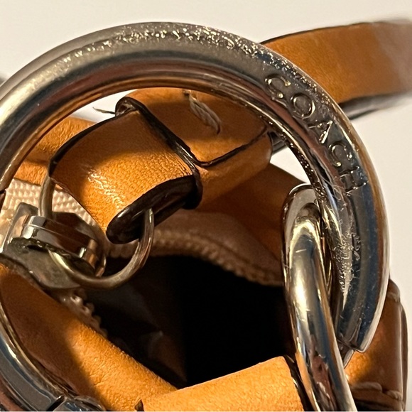 🎉Host Pick🎉 Coach Peyton Tote - Picture 6 of 11